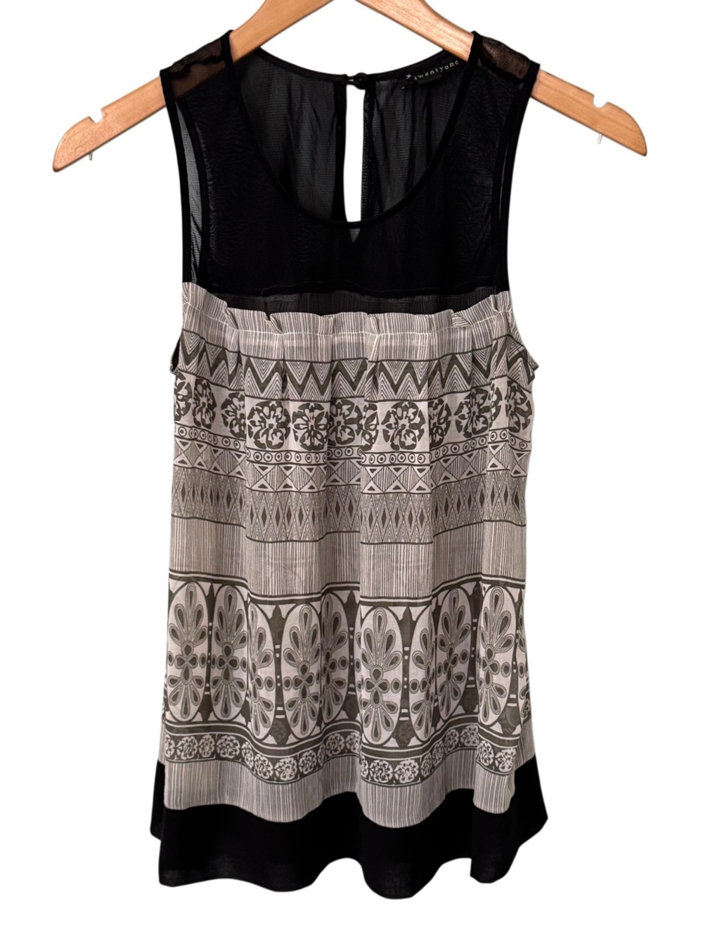 Forever 21 Geometric Print Sheer Mesh Panel Tank Top in Black & Off-White